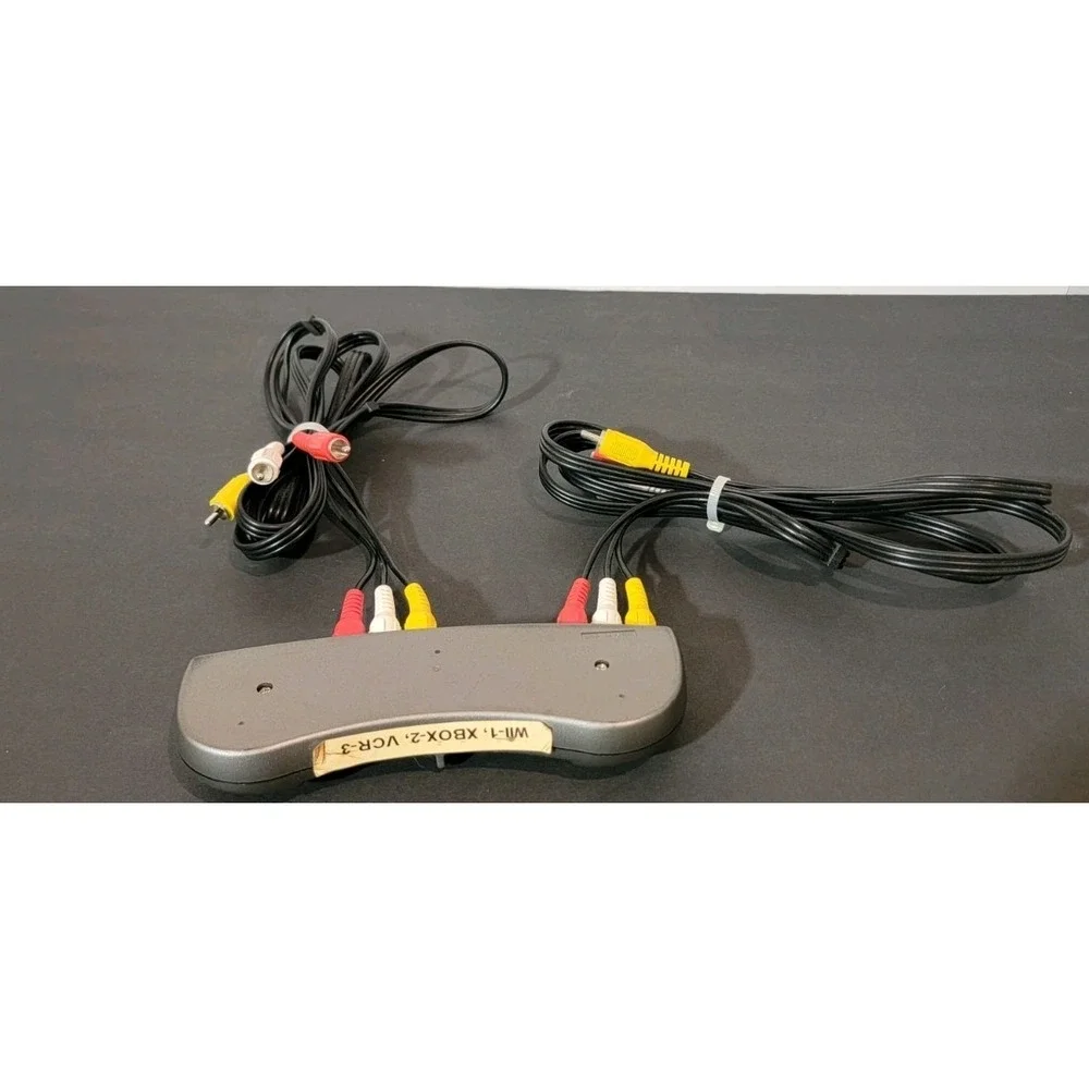 GE 3 Audio/Video‎ AV Switch Component Video Stereo Audio Retro Gameing Set Up
